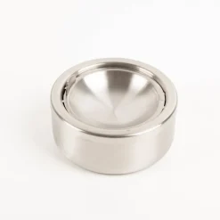 Aschenbecher mit Klappdeckel aus Metall 12x5cm (DxH)