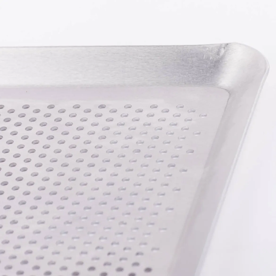 Backblech aus Aluminium perforiert silber 40x30cm von Zenker