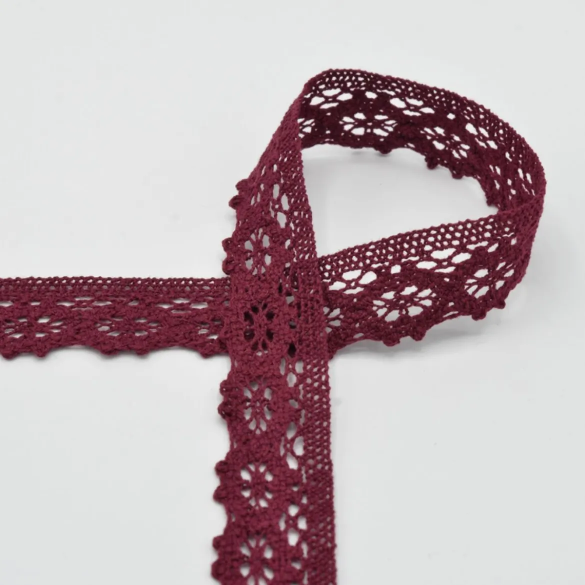 Baumwoll-Spitze Häkelspitze Meterware bordeaux Breite: 30mm