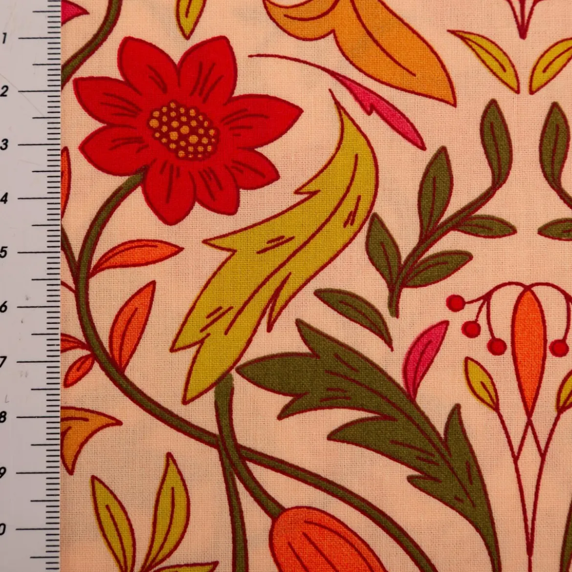 Baumwollstoff Alphonse Blumen Ornamente peach grün pink 1,47m Breite