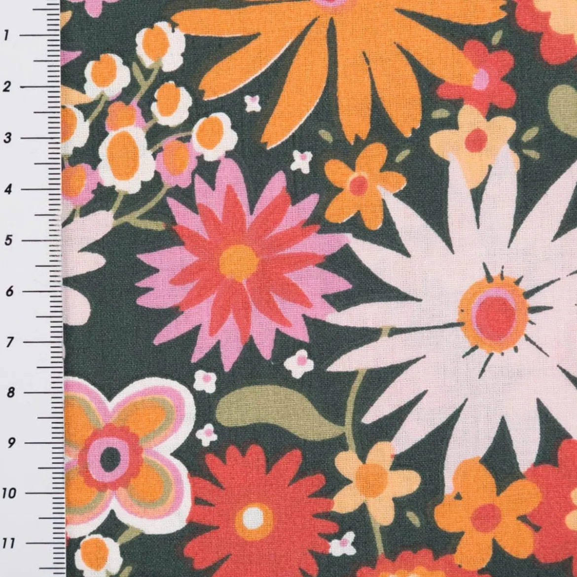 Baumwollstoff Childhood Blumen grün, orange 1,47m Breite