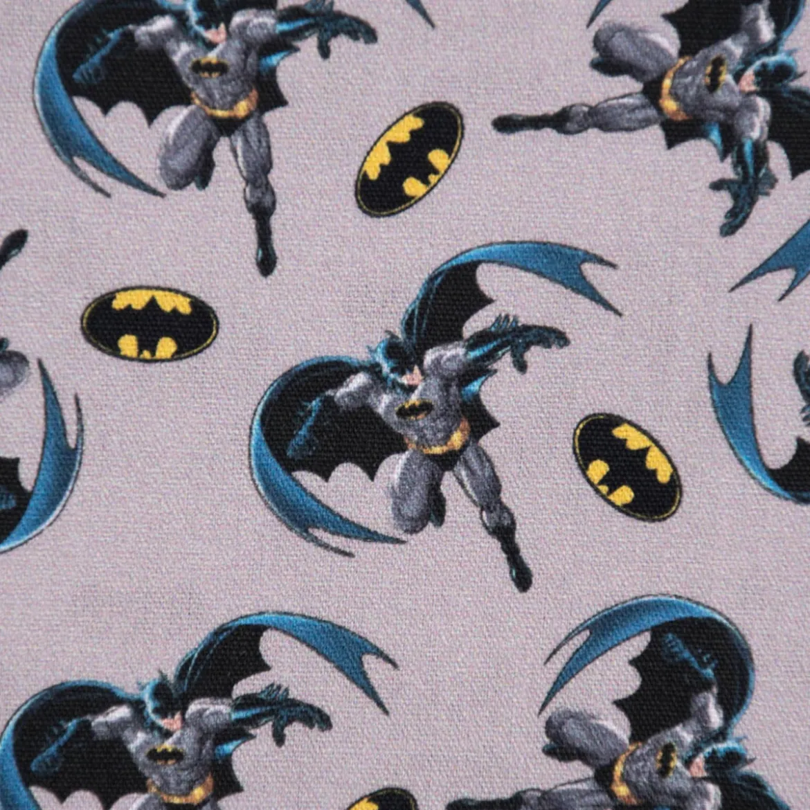 Baumwollstoff Digitaldruck Batman© grau schwarz blau gelb 1,5m Breite