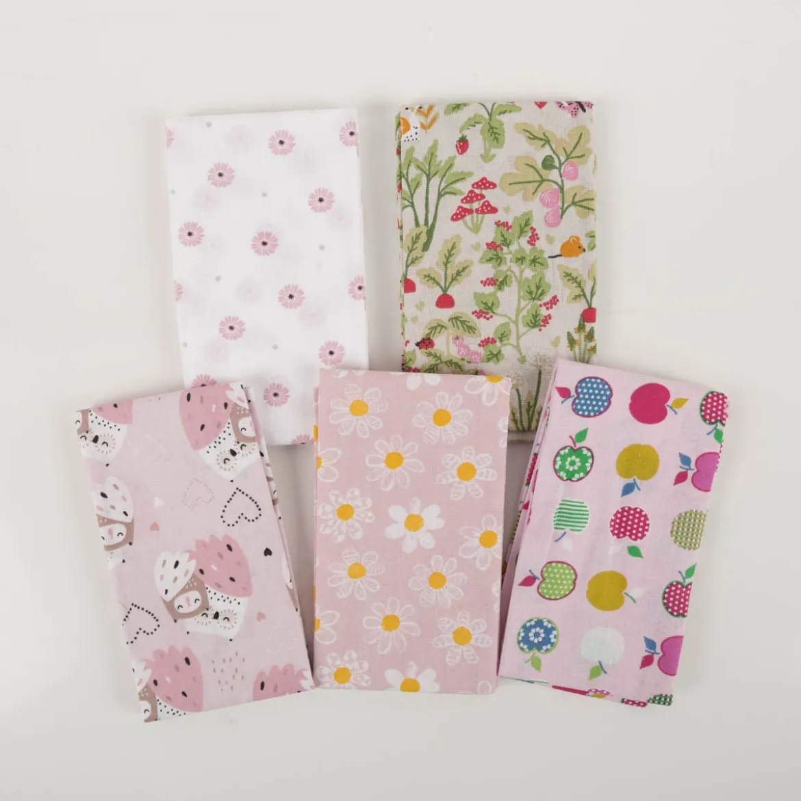 Baumwollstoff Kinder Patchwork Set mit 5 Stoffabschnitten 44x55cm