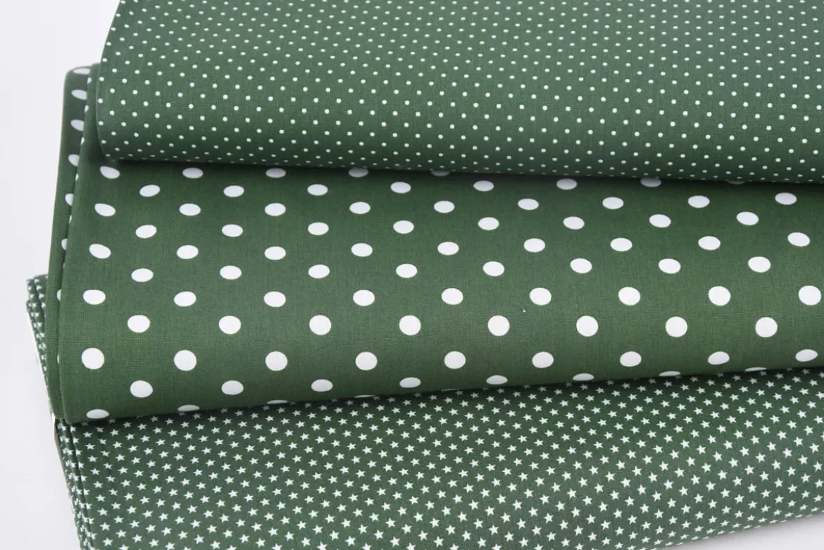 Baumwollstoff Mini Sterne dunkelgrün weiß 1,40m Breite