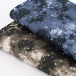Baumwollstoff Popeline Digitaldruck Weltall Himmelszelt khakibraun creme schwarz weiß 1,40m Breite