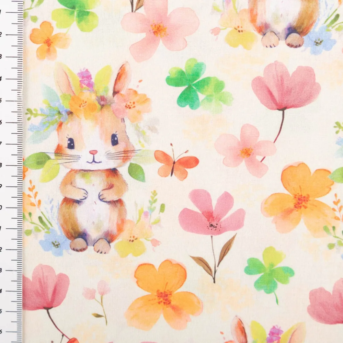 Baumwollstoff Popeline Digitaldruck Kaninchen mit Blumen ecru rosa orange grün 1,47m Breite