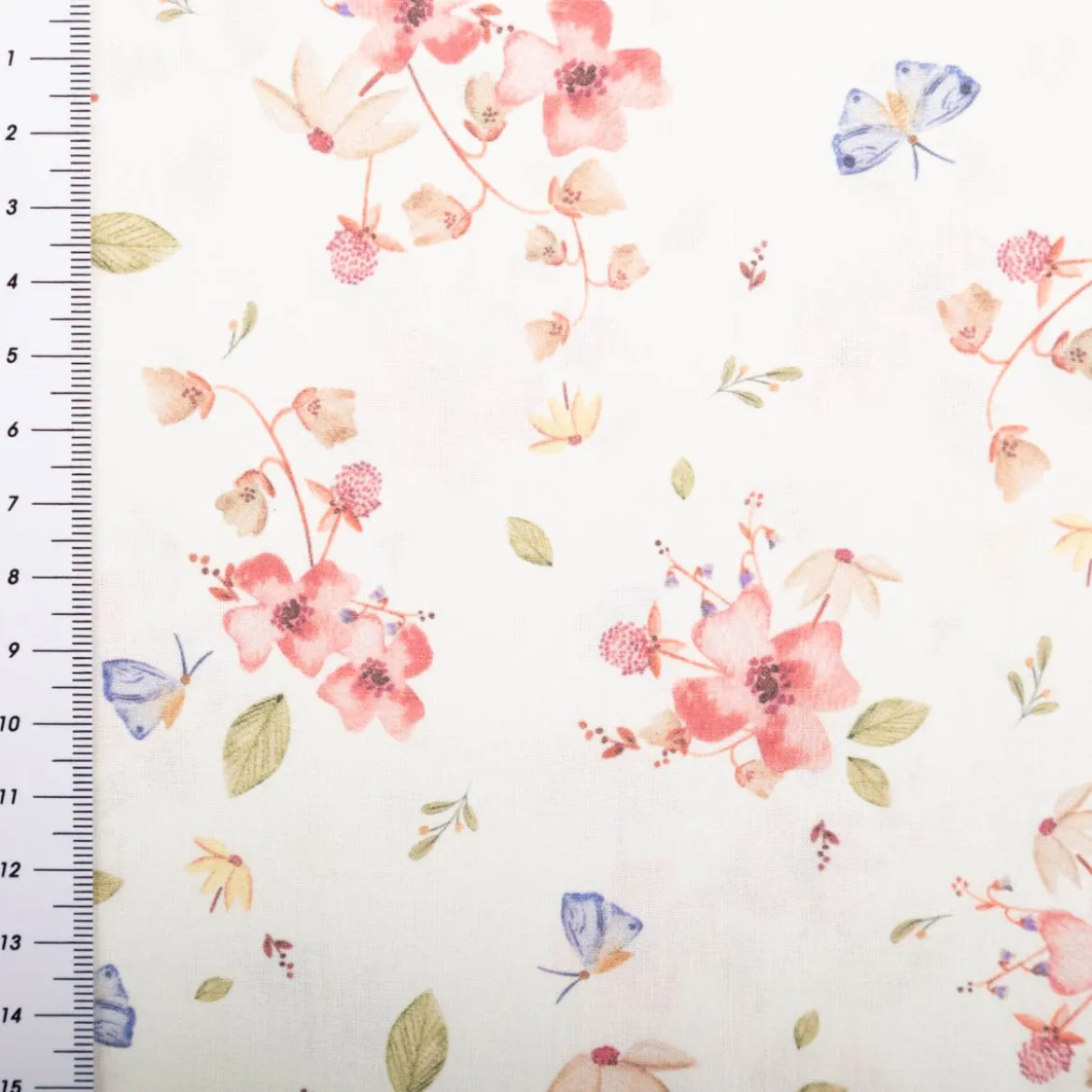 Baumwollstoff Popeline Digitaldruck Amael Blumen Schmetterlinge ecru rosa 1,48m Breite