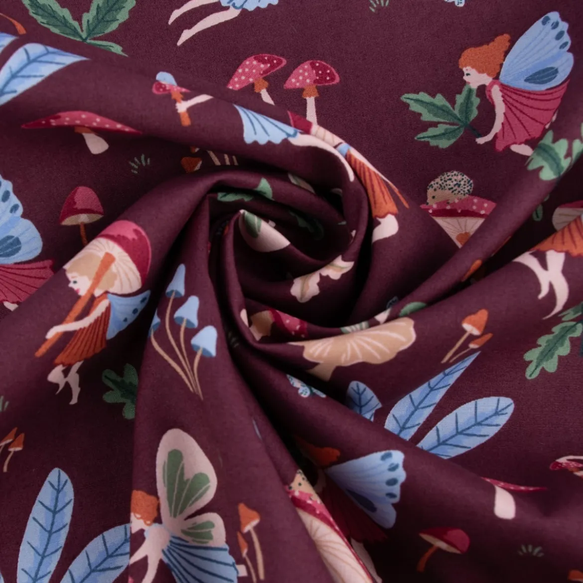 Baumwollstoff Popeline Fine Poplin Fairytale Feen Pilze bordeaux 1,50m Breite