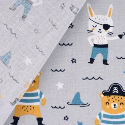 Baumwollstoff Popeline PIRATES Pirat Hase Bär Sterne grau blau ocker 1,45m Breite
