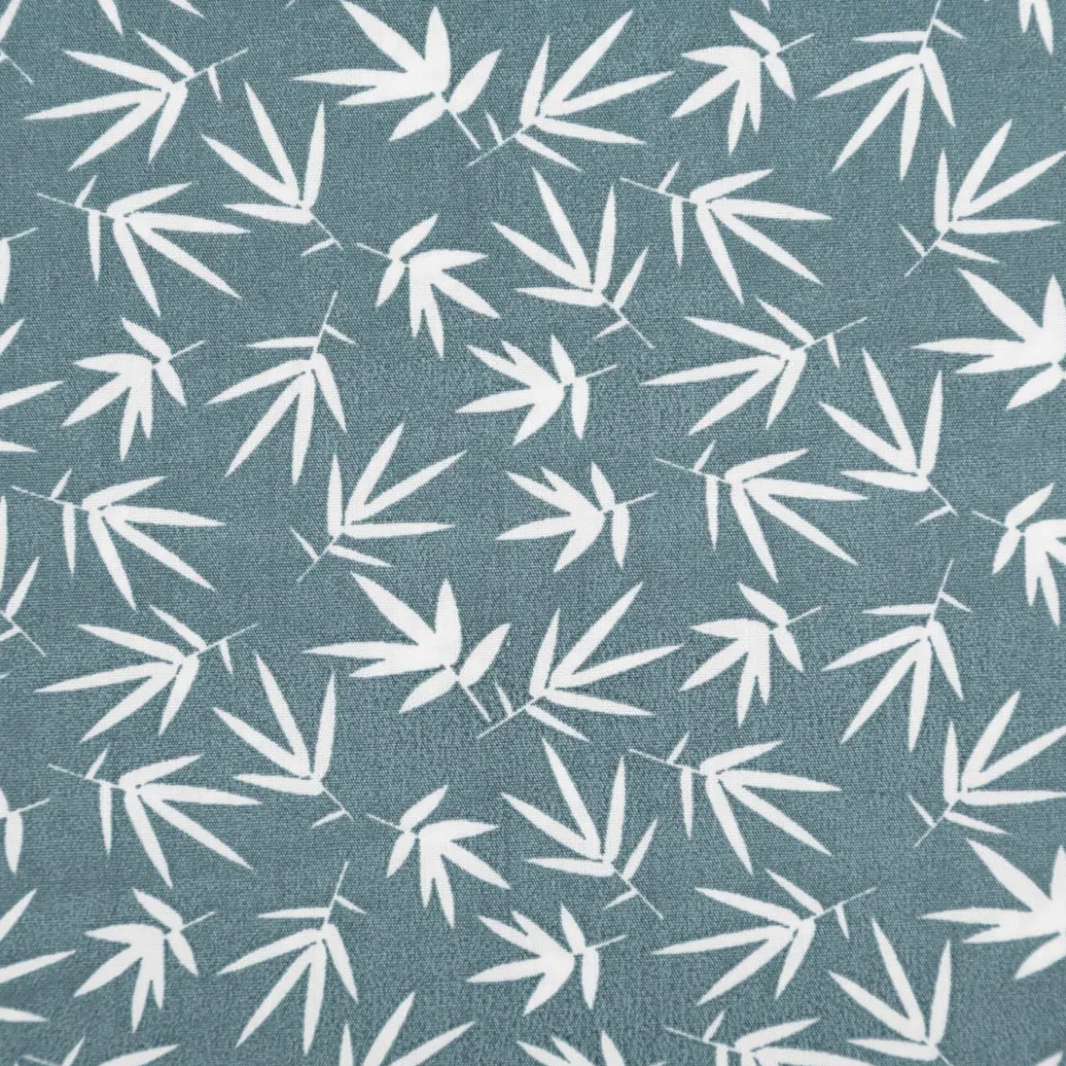 Baumwollstoff Popeline Rikka Blätter graublau 1,45m Breite