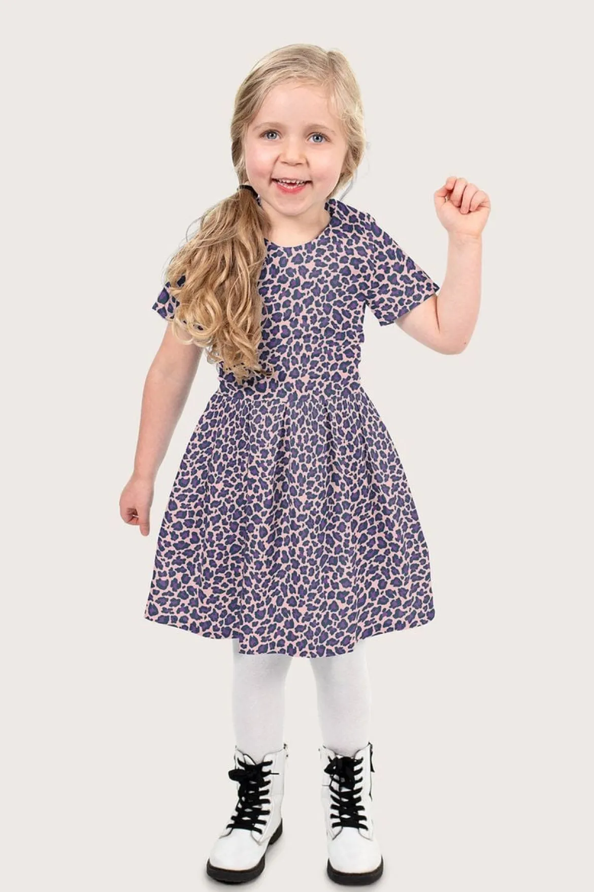 Baumwollstoff Popeline Stoff Leo rosa lila 1,45m Breite