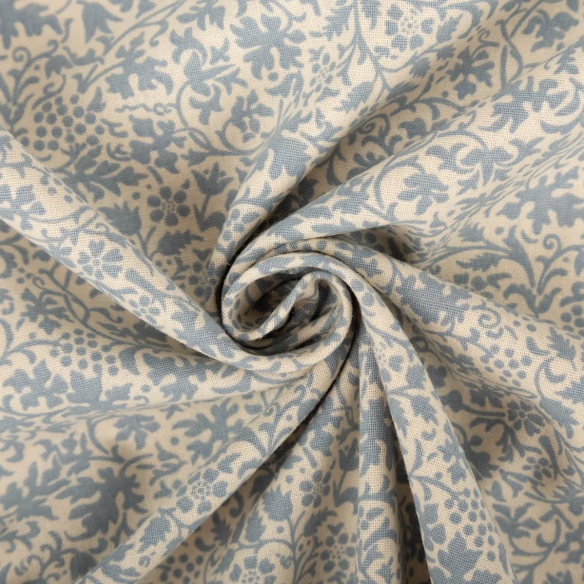 Baumwollstoff Popeline Stoff Allover Blätterranken Serie Romantic Garden Babyblau 1,40m Breite