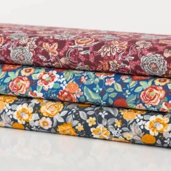 Baumwollstoff Popeline Sveta Blumen bordeauxrot 1,45m Breite