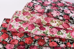 Baumwollstoff Rosen grün rot rosa 1,45m Breite
