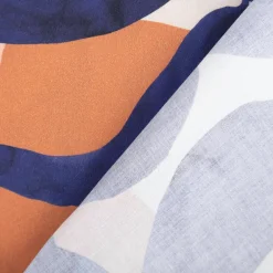 Baumwollstoff Satin Stoff Cotton Satin Digital Leaves blau 1,48m Breite