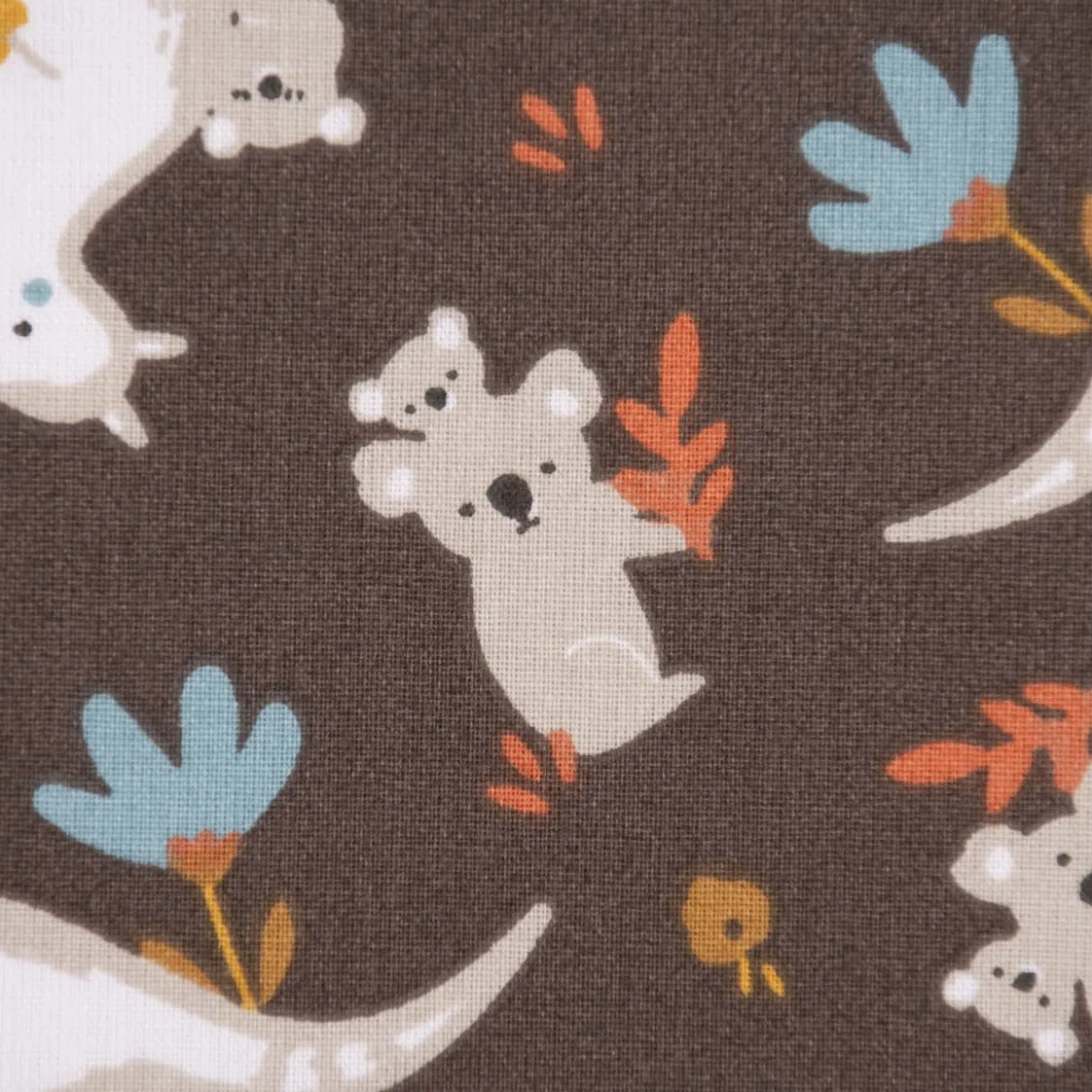 Baumwollstoff TJAMPI Känguru Koalas Blumen Blätter braun weiß grau ocker blau rost 1,5m Breite