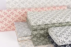 Baumwollstoff Trachtenstoff Blumen rot beige 1,4m Breite