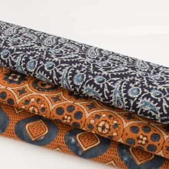 Baumwollstoff Voile Sommerdruck Paisley abstrakt Indigioblau 1,40m Breite