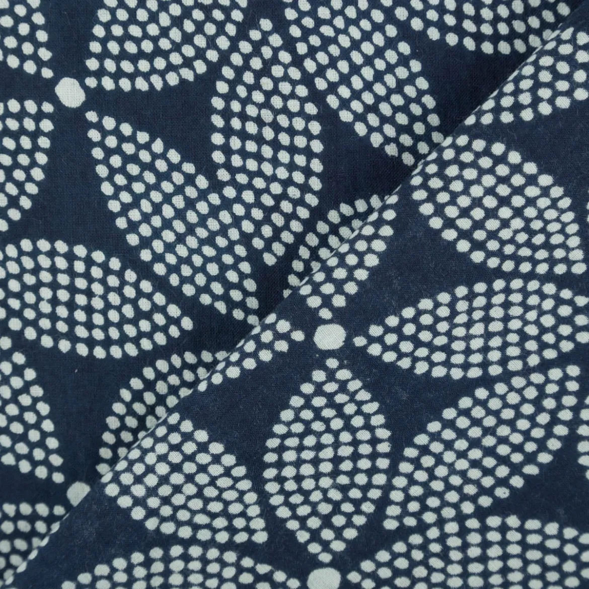 Baumwollstoff Voile Sommerdruck Blumen abstrakt Indigioblau 1,40m Breite