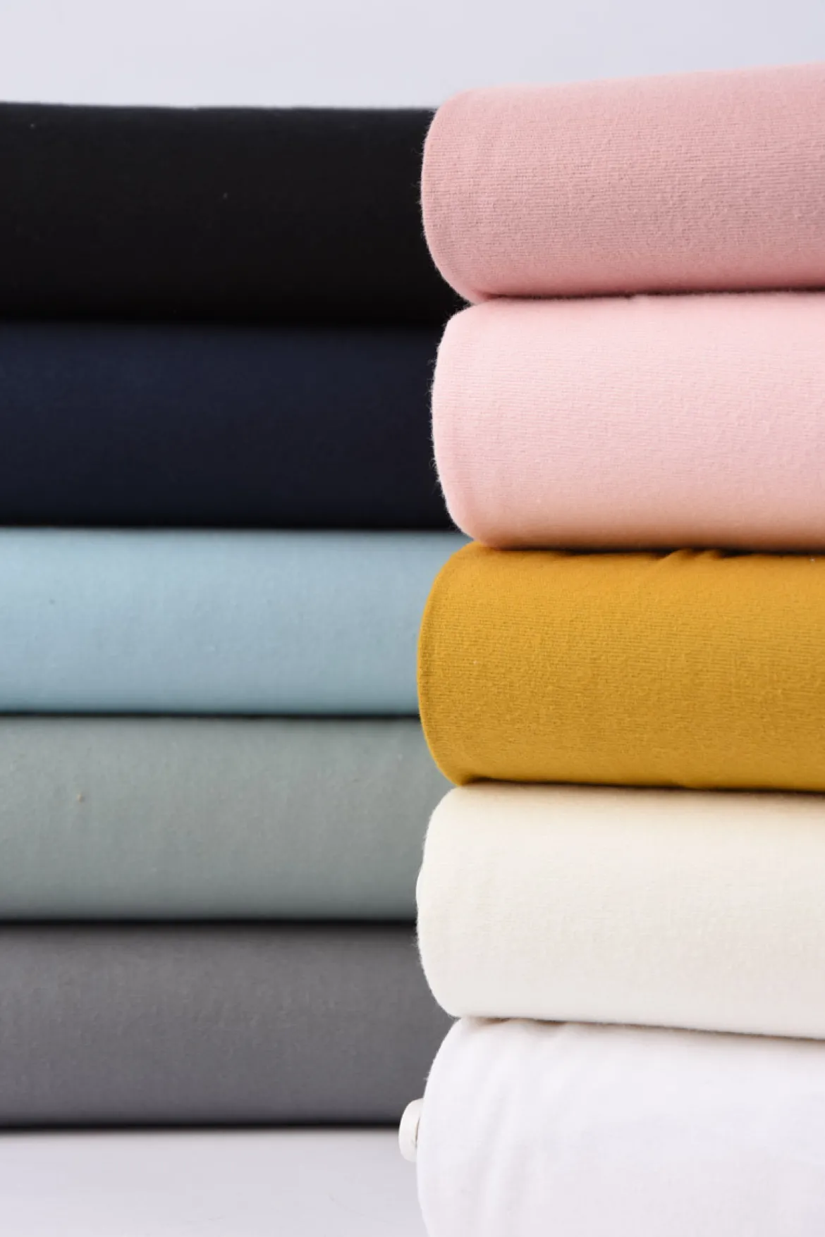 Bekleidungsstoff Baumwollstoff Flanell dünn uni creme 1,42m Breite