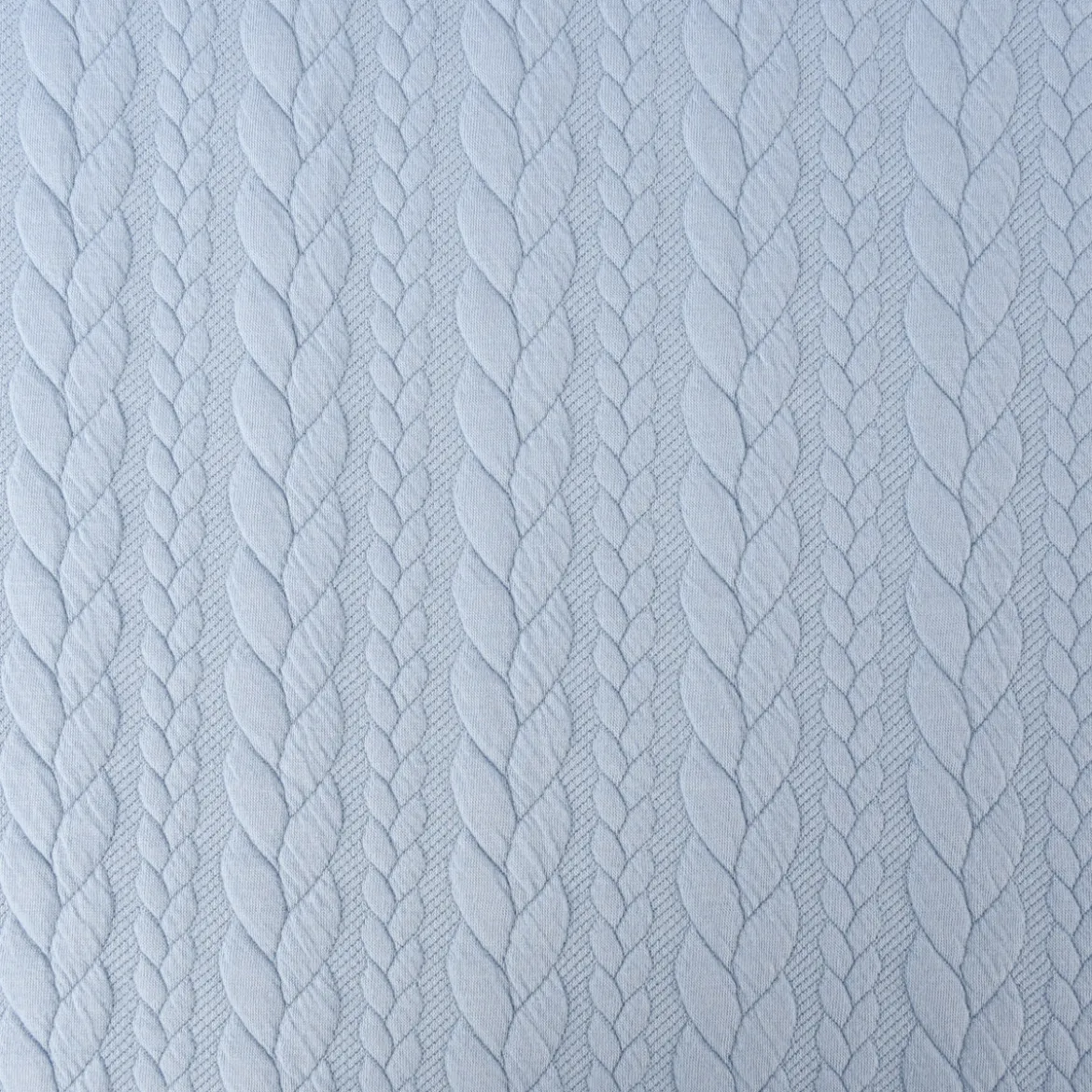 Bekleidungsstoff Cably Zopfmuster einfarbig hellblau 1,5m Breite