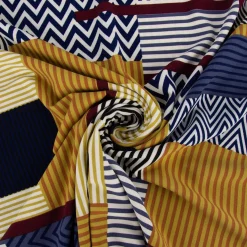 Bekleidungsstoff Crêpe Patchwork-Optik Streifen Zick Zack Kästchen weiß blau olivgrün rot 1,5m Breite