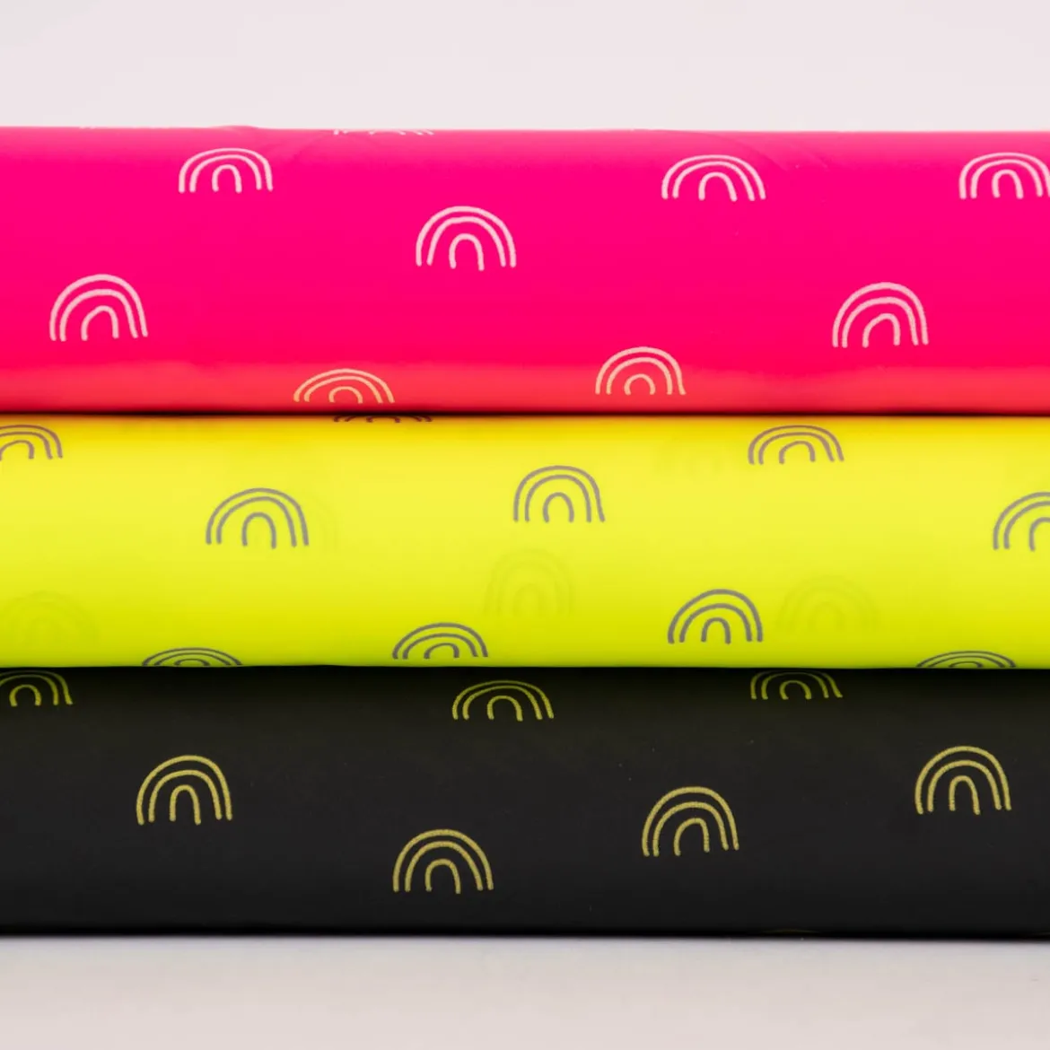 Bekleidungsstoff Polyester Regenbogen wasserabweisend reflektierend anthrazit gelb 1,4m Breite