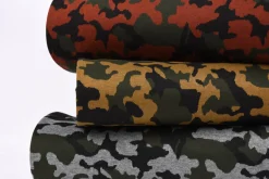 Bekleidungsstoff Strickstoff Camouflage schwarz grün rostrot 1,5m Breite