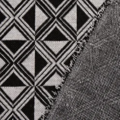 Bekleidungsstoff Viskose Jacquard Dreiecke Rauten hellgrau schwarz 1,45m Breite