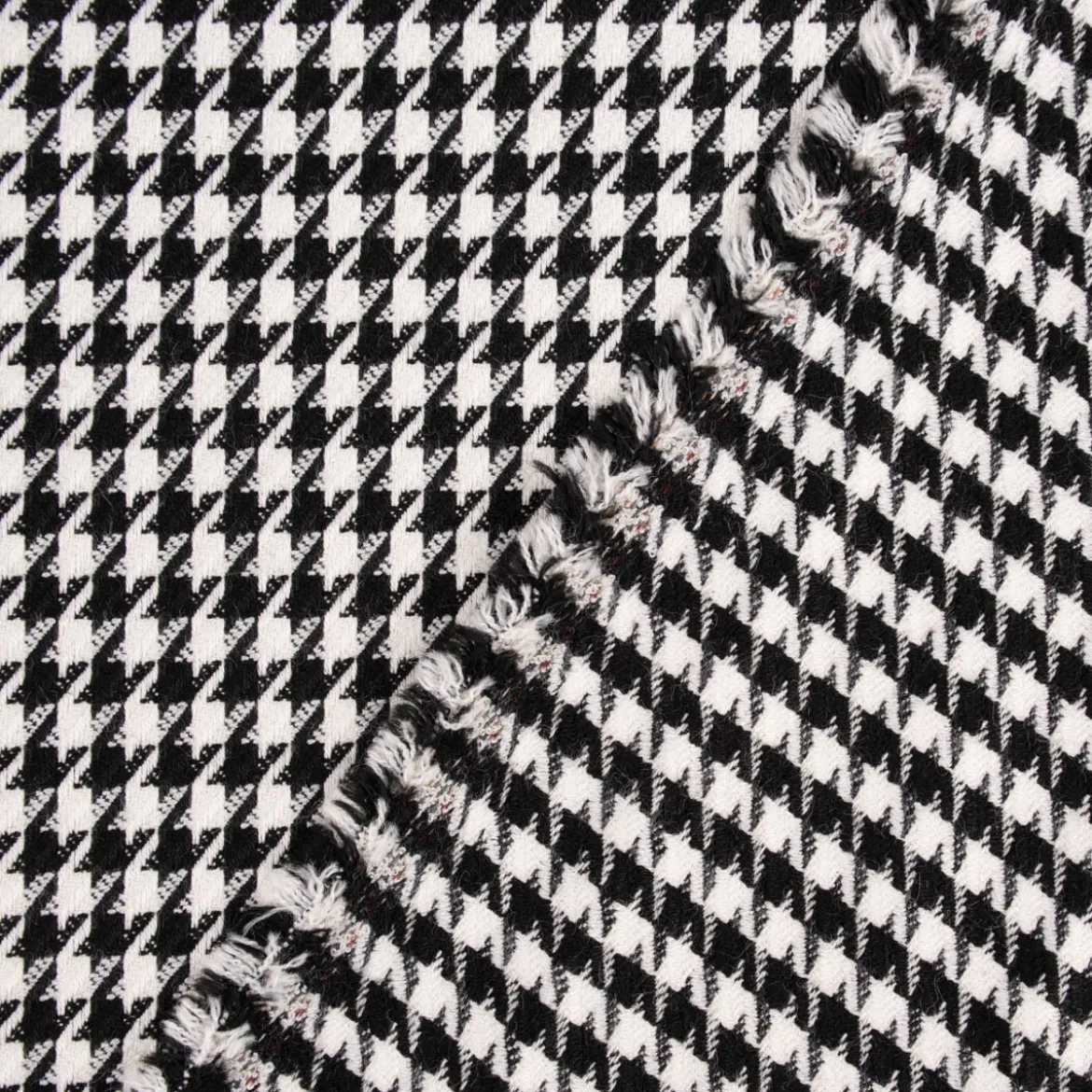 Bekleidungsstoff Viskose Pied de Poule Hahnentritt klein weiß schwarz 1,45m Breite