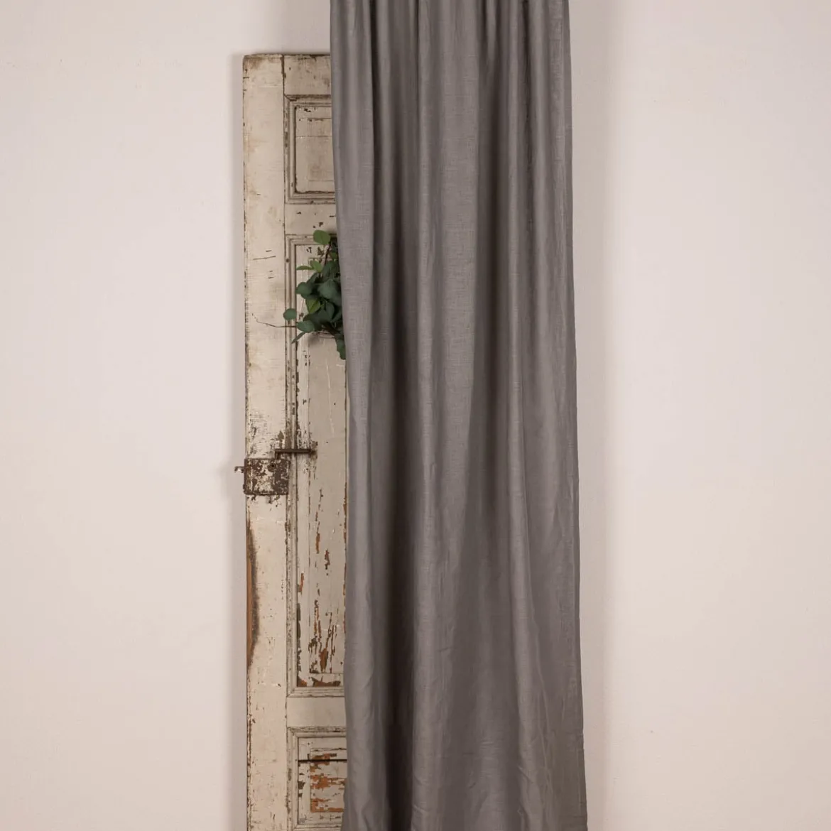 Bio Gardine Vorhangschal aus Bio Baumwolle und Leinen Leinenstruktur einfarbig mittelgrau 140x270cm