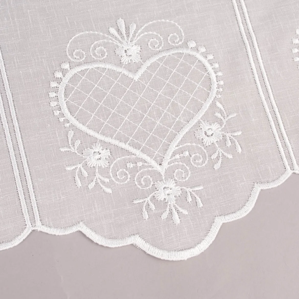 Bistrogardine Panneaux Scheibengardine nähfrei Leinenlook Stickerei Herzen ecru 30cm Höhe