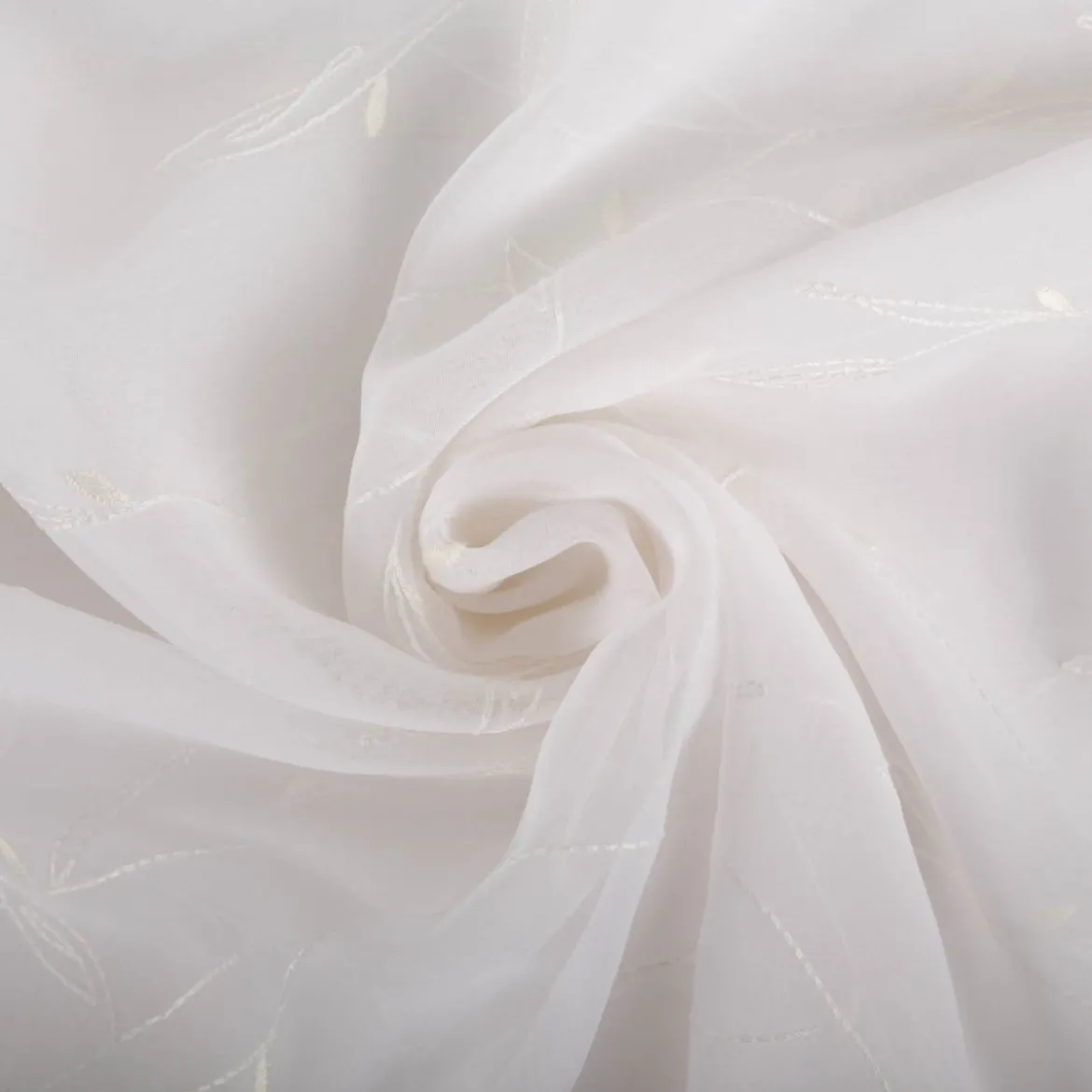 Brautstoff hauchzart transparent mit Blätterstickerei weiß 140cm breit