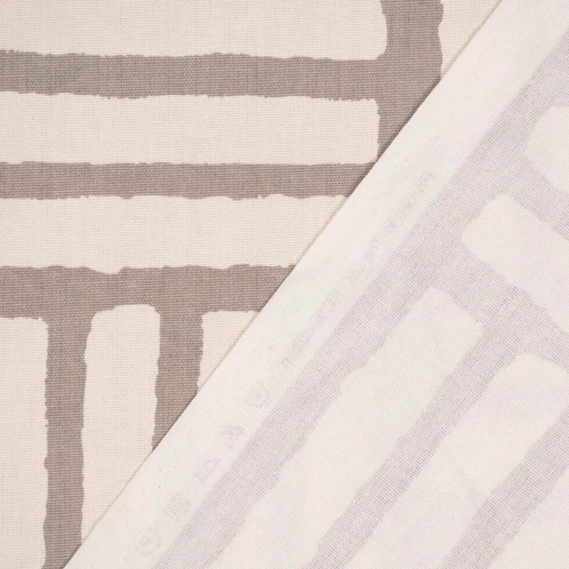 Clarke & Clarke Baumwollstoff Malva taupe braun