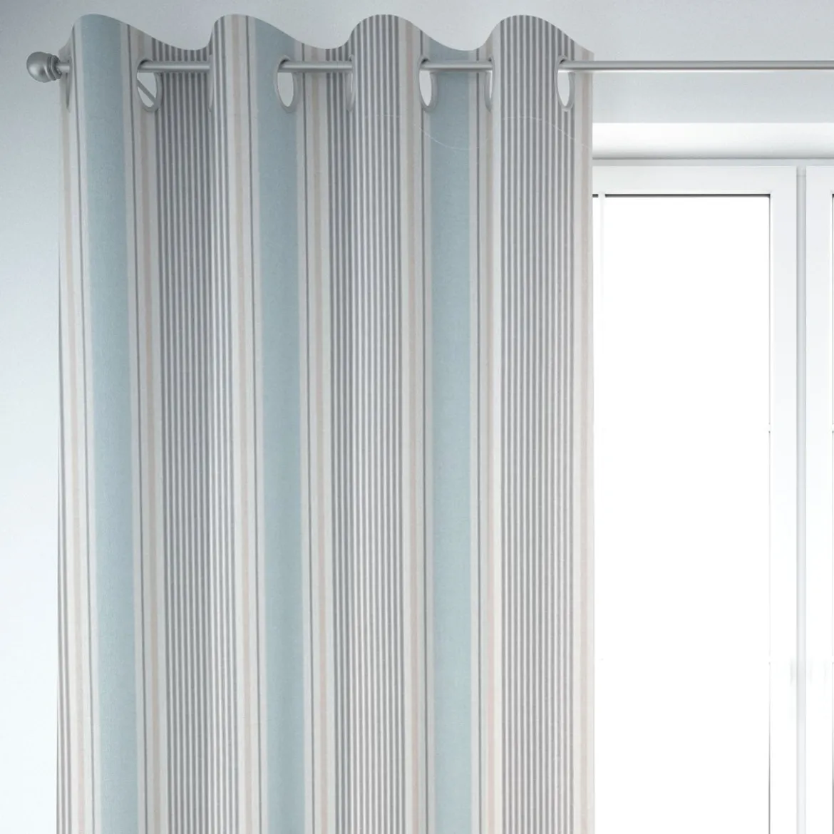 Clarke & Clarke STUDIO G Baumwollstoff Streifen Mineral blau grau 138cm Breite