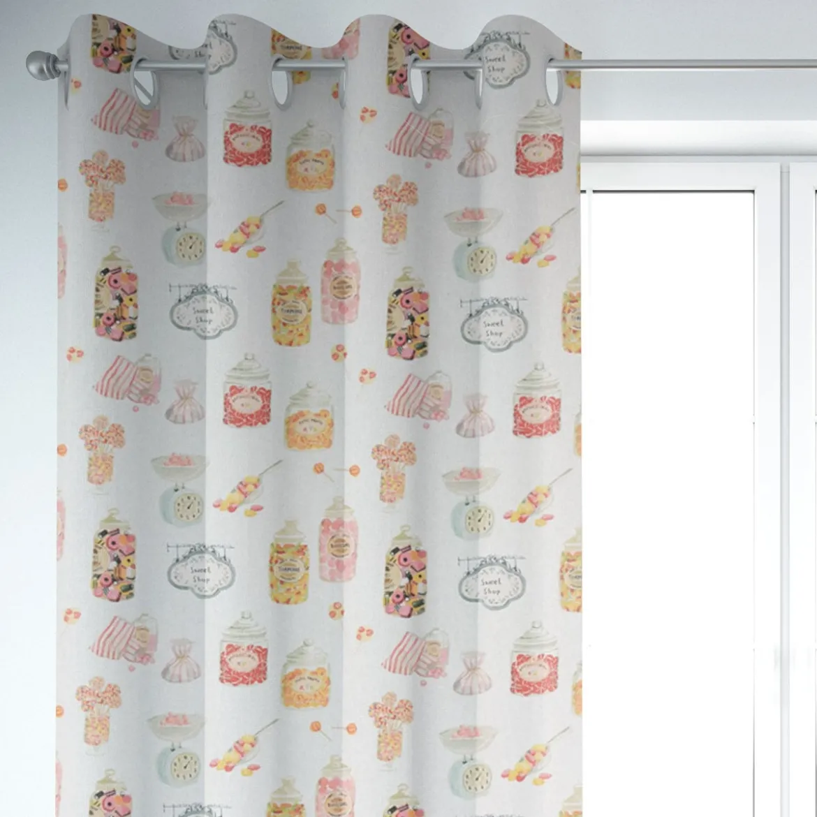 Clarke & Clarke STUDIO G Digitaldruck Süßigkeiten Bonbons Candyshop ecru multi 138cm Breite