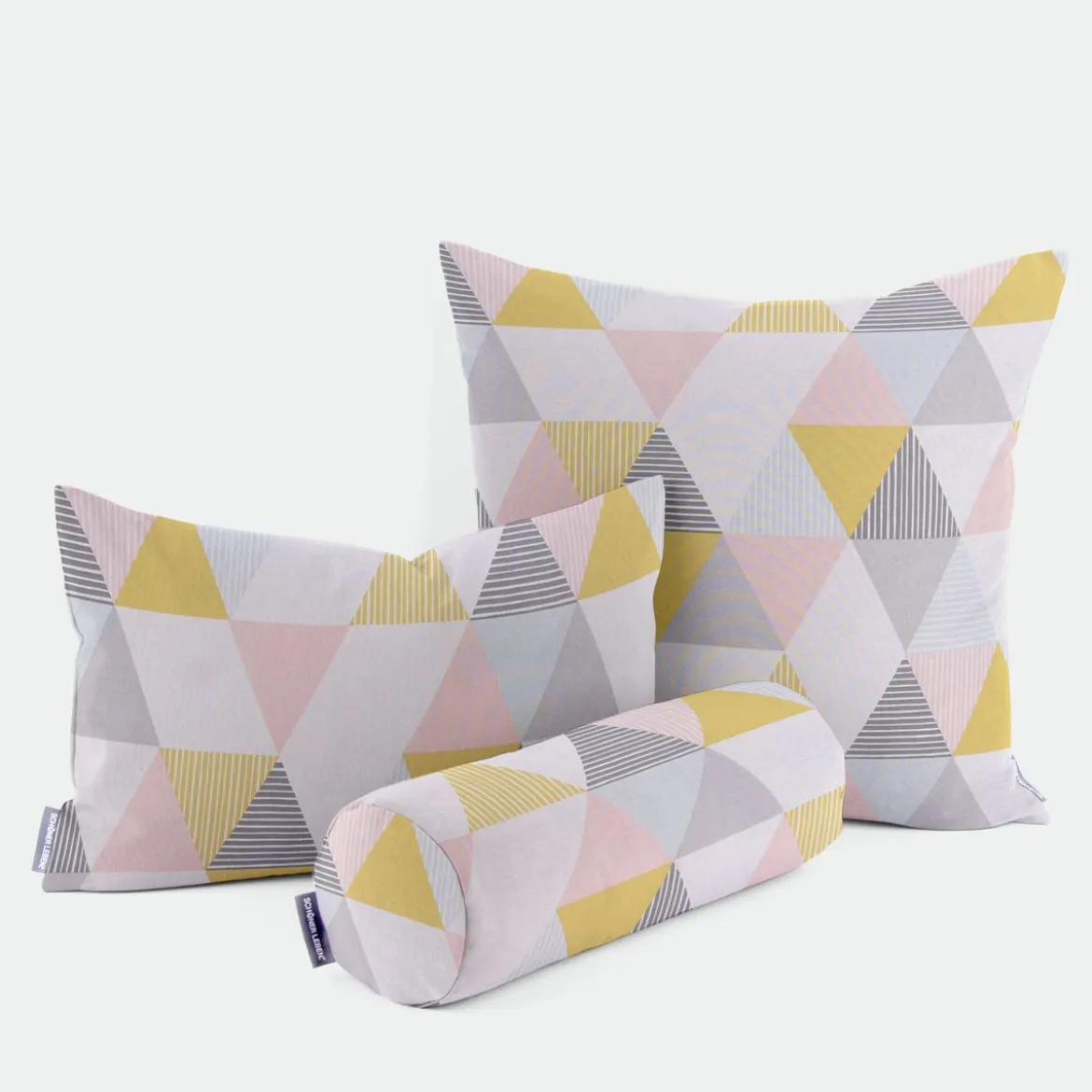 Clarke & Clarke STUDIO G Englischer Dekostoff Baumwollstoff Polsterstoff Brio Dreiecke Sorbet rosa senf blau grau 138cm Breite