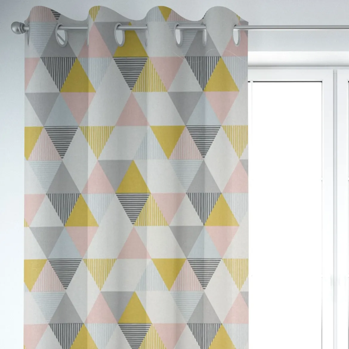 Clarke & Clarke STUDIO G Englischer Dekostoff Baumwollstoff Polsterstoff Brio Dreiecke Sorbet rosa senf blau grau 138cm Breite