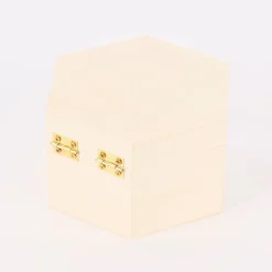 Creativ Company Deko Kiste Klappdeckel Magnetverschluss Sechseck aus Holz 12x10,5x7cm