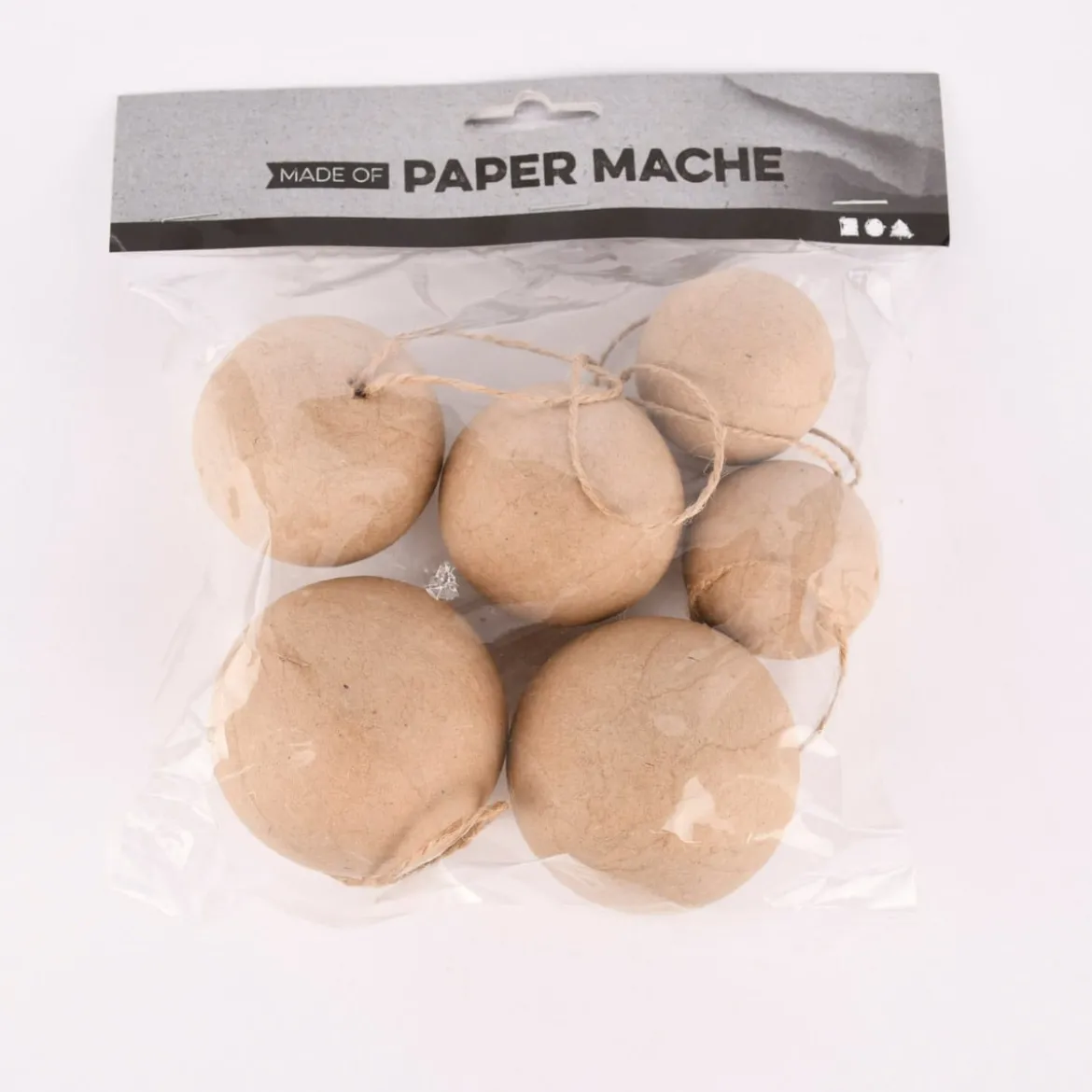 Creativ Company Dekokugeln 6 Stück verschieden groß Pappmaché natur 4+5+6cm