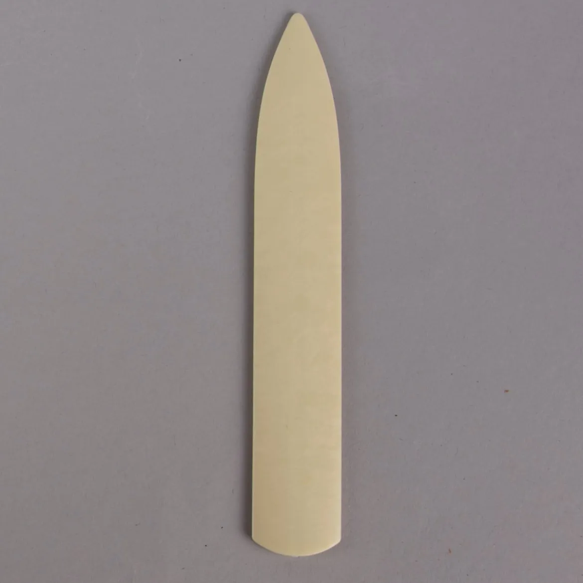 Creativ Company Falzbein Kantenformer Kunststoff creme 14cm