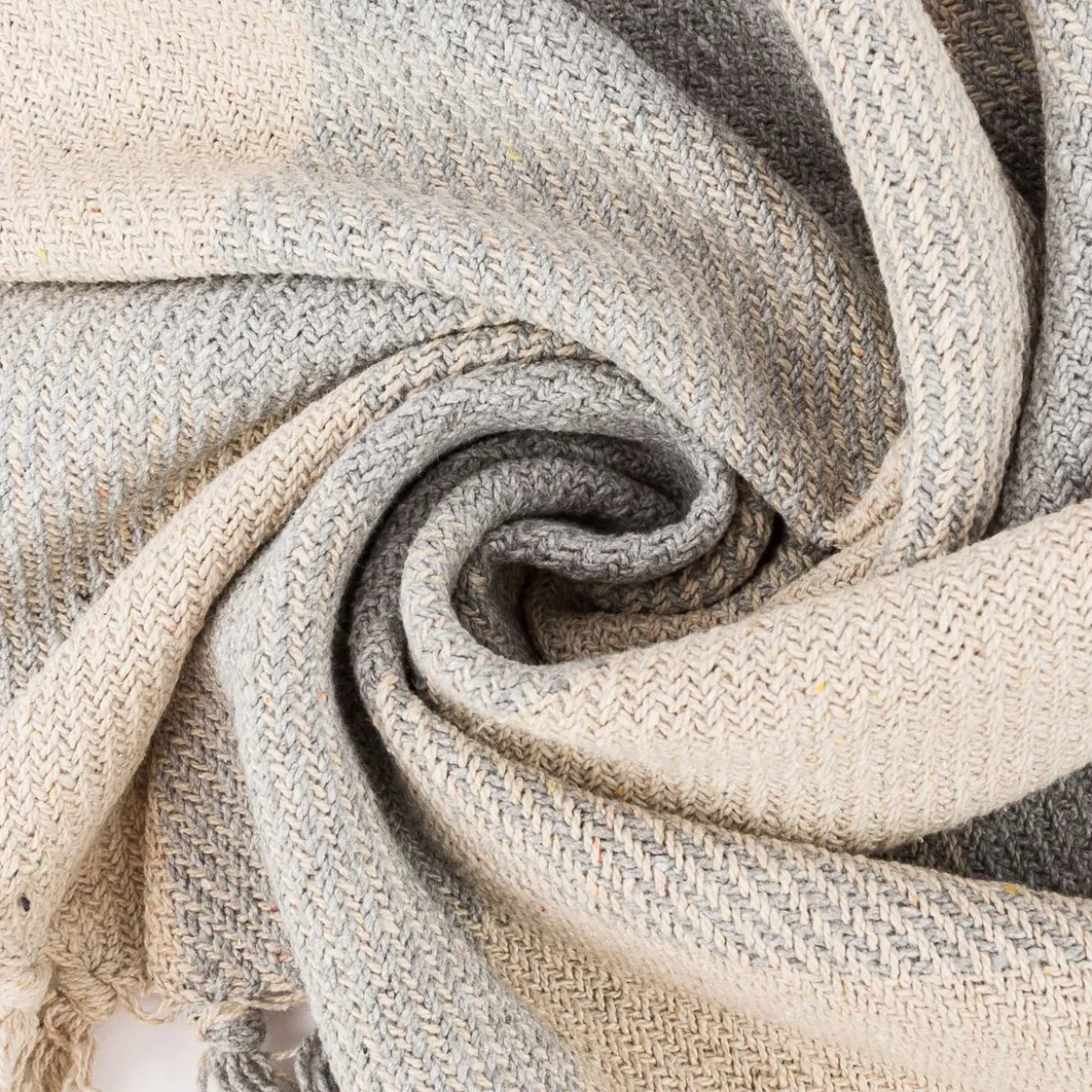 Decke Black Gingham Karos Fransen grau beige von Sass & Belle 150x125cm