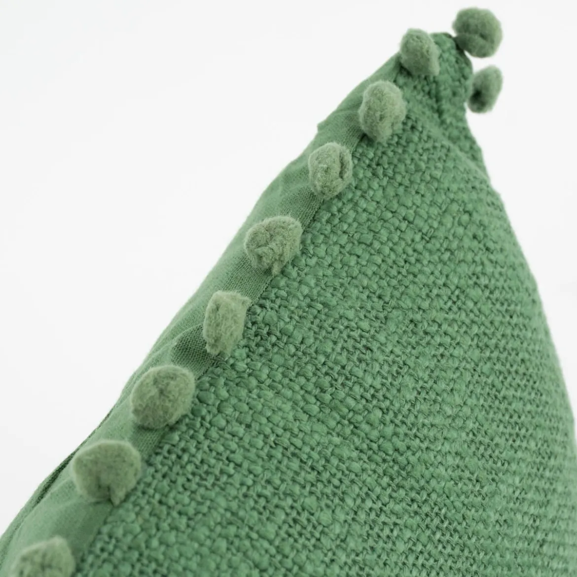 Deko Kissen einfarbig strukturiert mit Pompons altgrün 30x50cm