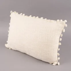 Deko Kissen einfarbig strukturiert mit Pompons ecru 30x50cm
