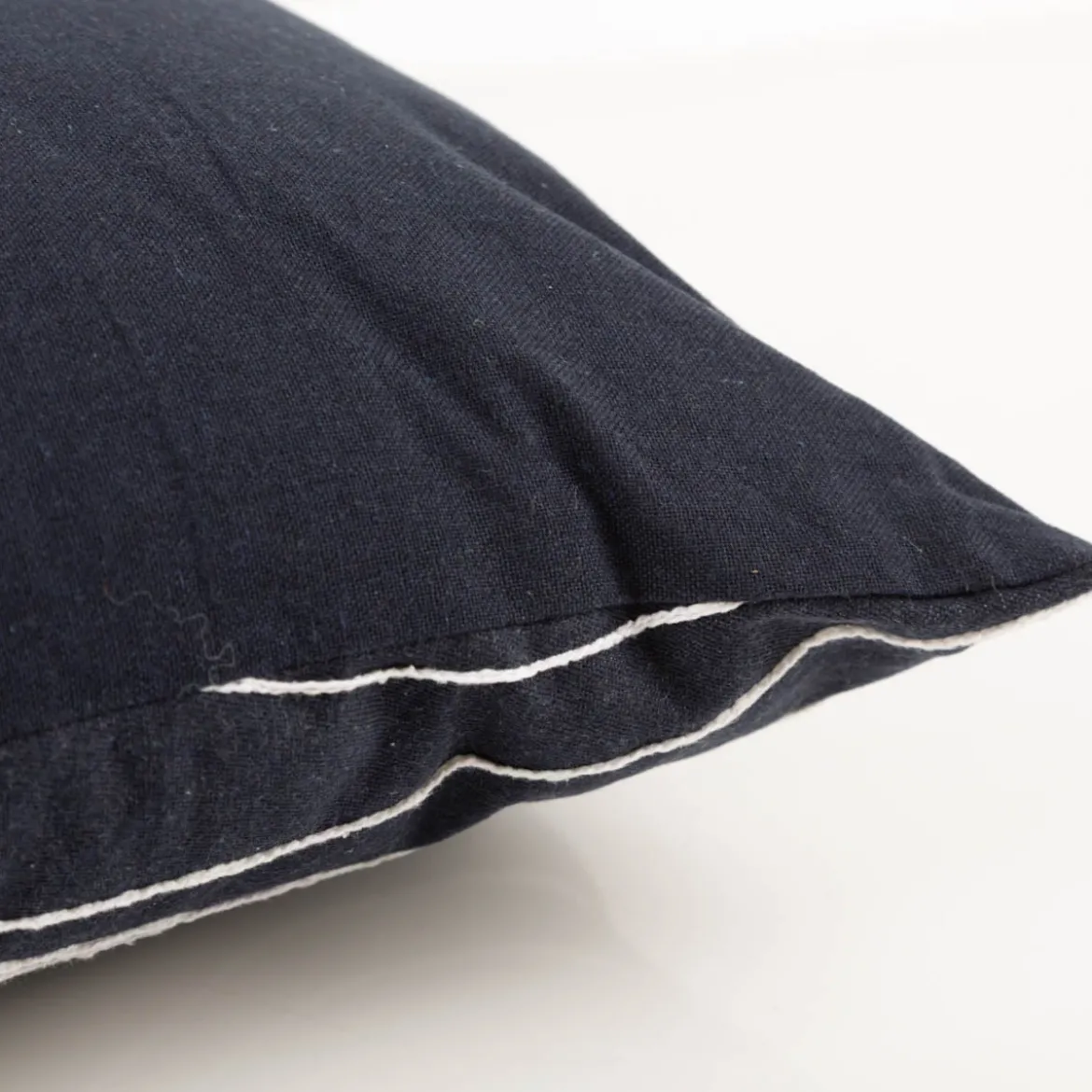 Dekokissen Möwen Stickerei jeansblau meliert weiß 40x60cm