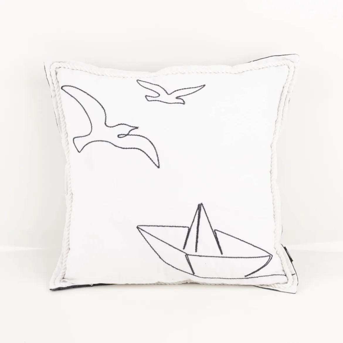 Dekokissen Schiff Möwen Stickerei weiß jeansblau meliert 50x50cm