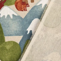 Dekostoff Halbpanama Leinenlook Wald Berge Wintertiere Fuchs Eule Waschbär natur grün blau 1,40m Breite