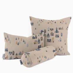 Dekostoff Halbpanama Leinenlook Nordic Town Scandi Häuser Tannen natur blau 1,40m Breite