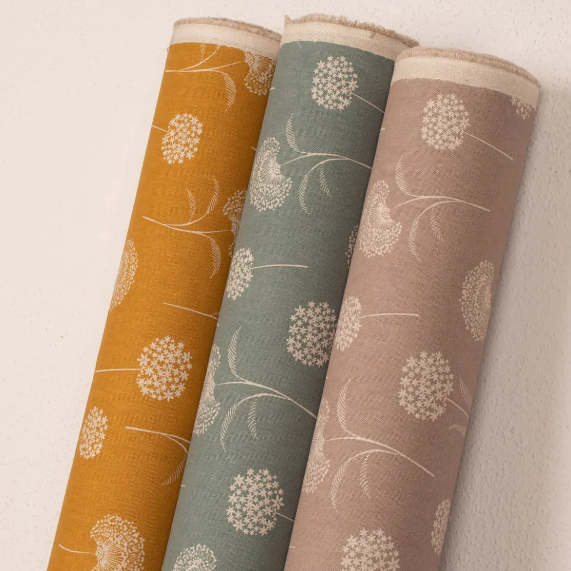Dekostoff Halbpanama Leinenlook Elegant Dandelion Pusteblume mintgrün natur 1,40m Breite