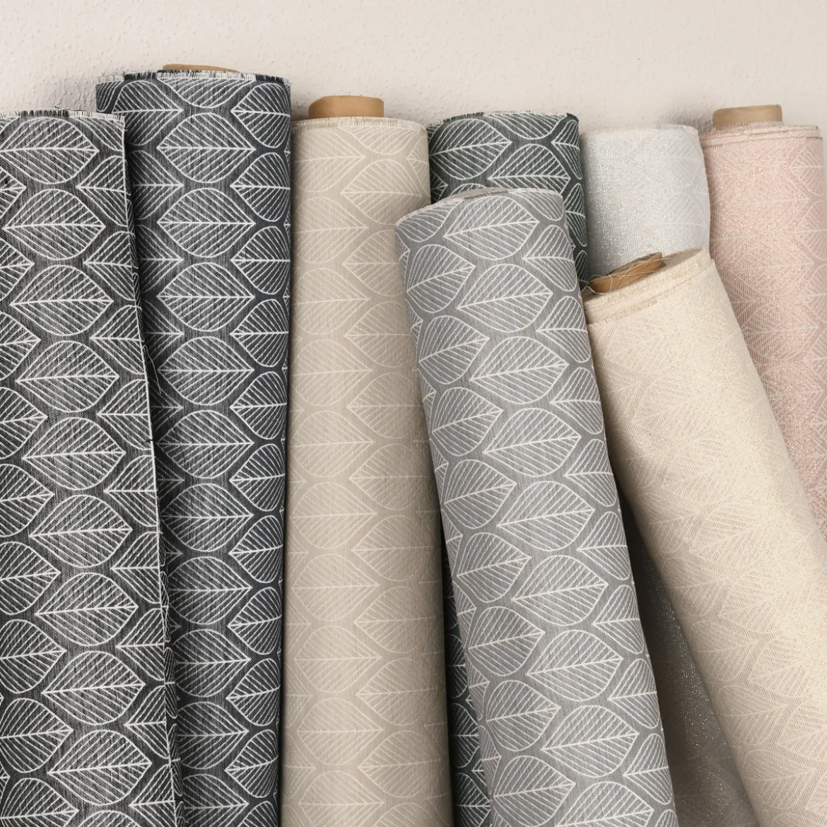 Dekostoff Jacquard Doubleface Premium Metallic Leaf Retro Scandi Blätter silber beige 1,4m Breite